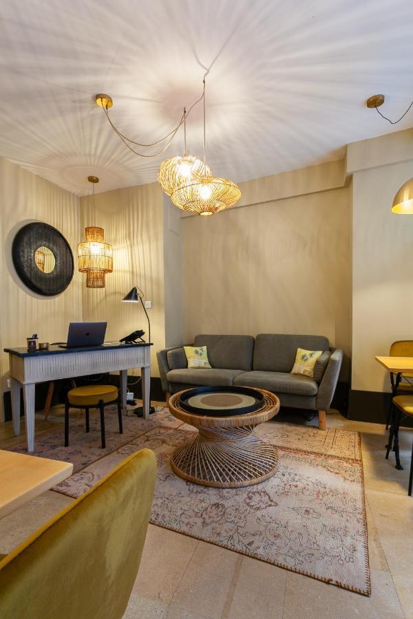 Hotel Du Commerce Клюні Екстер'єр фото