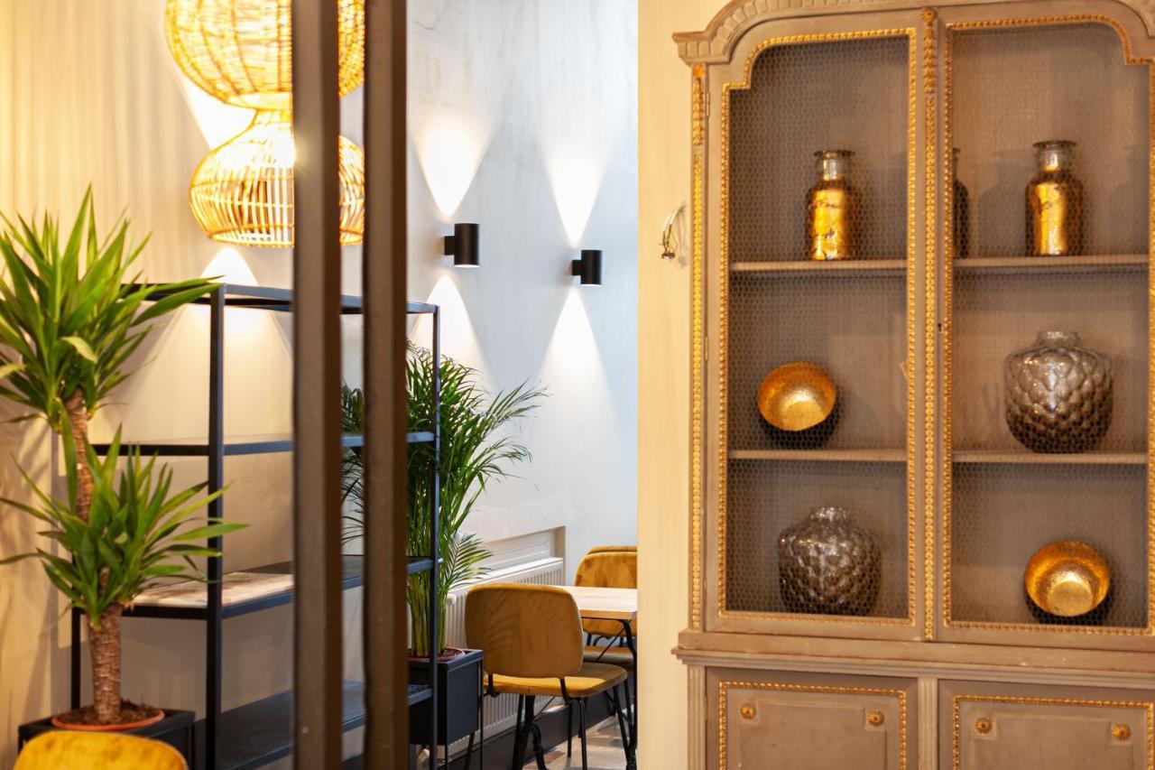 Hotel Du Commerce Клюні Екстер'єр фото
