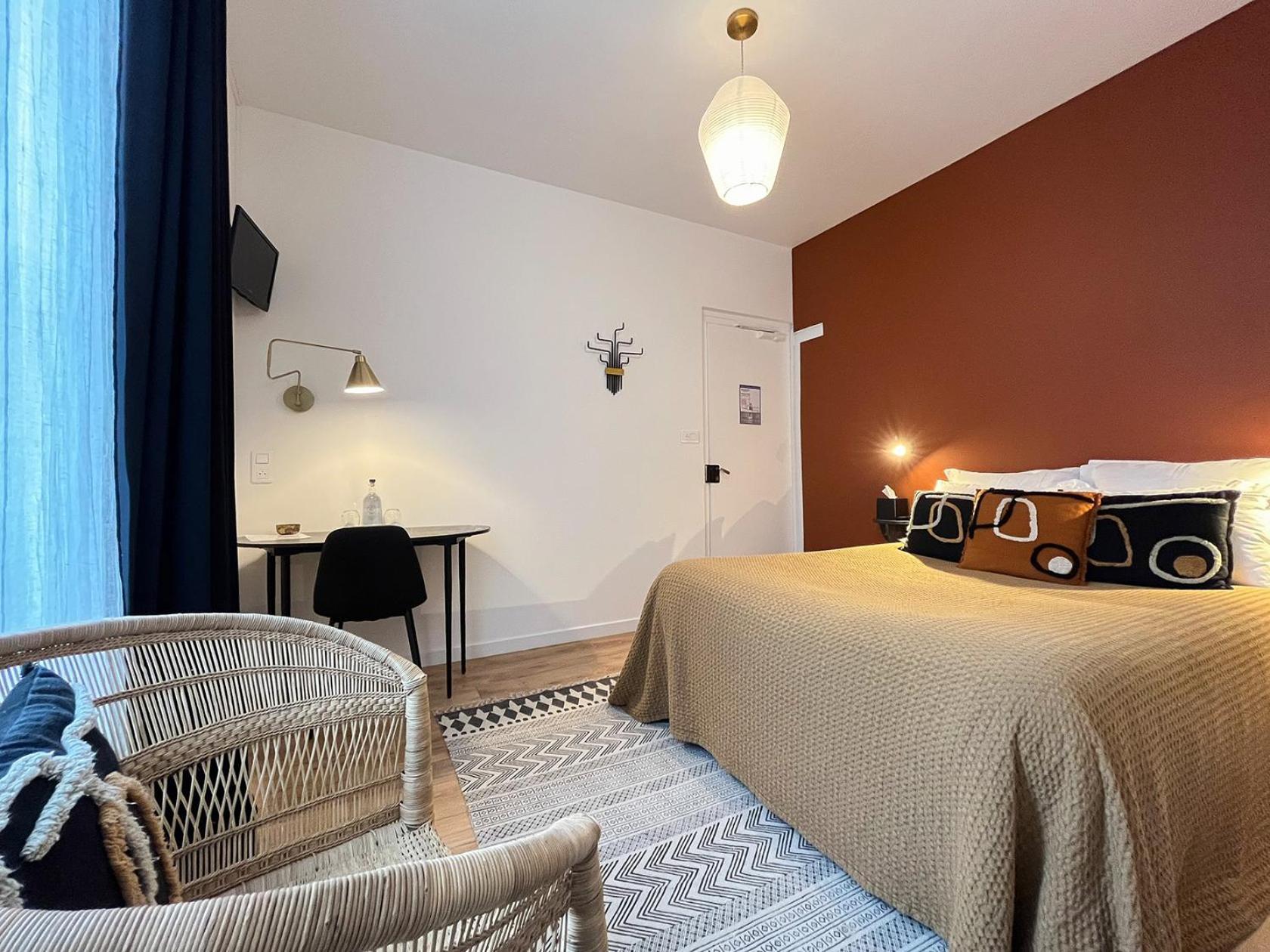 Hotel Du Commerce Клюні Екстер'єр фото